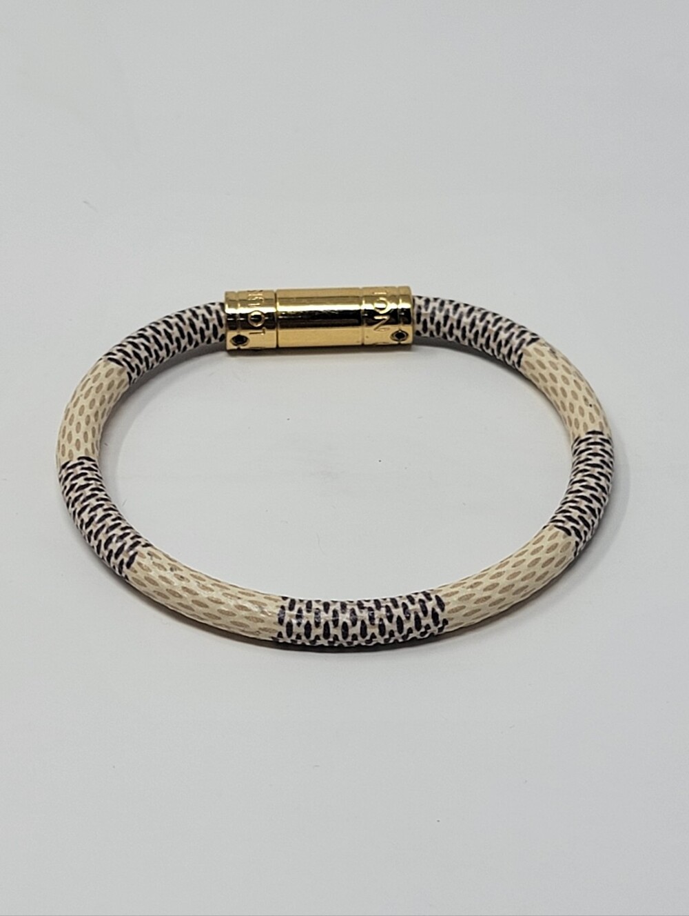 Louis Vuitton Damier Azur Keep It Bracelet Size 6 Inch - Picture 5 of 6